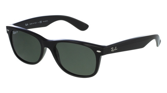 Shiny black Ray Ban wayfarer sunglasses